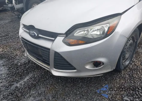 2013 Ford Focus S from USA, damaged, VIN 1FADP3E27DL277800